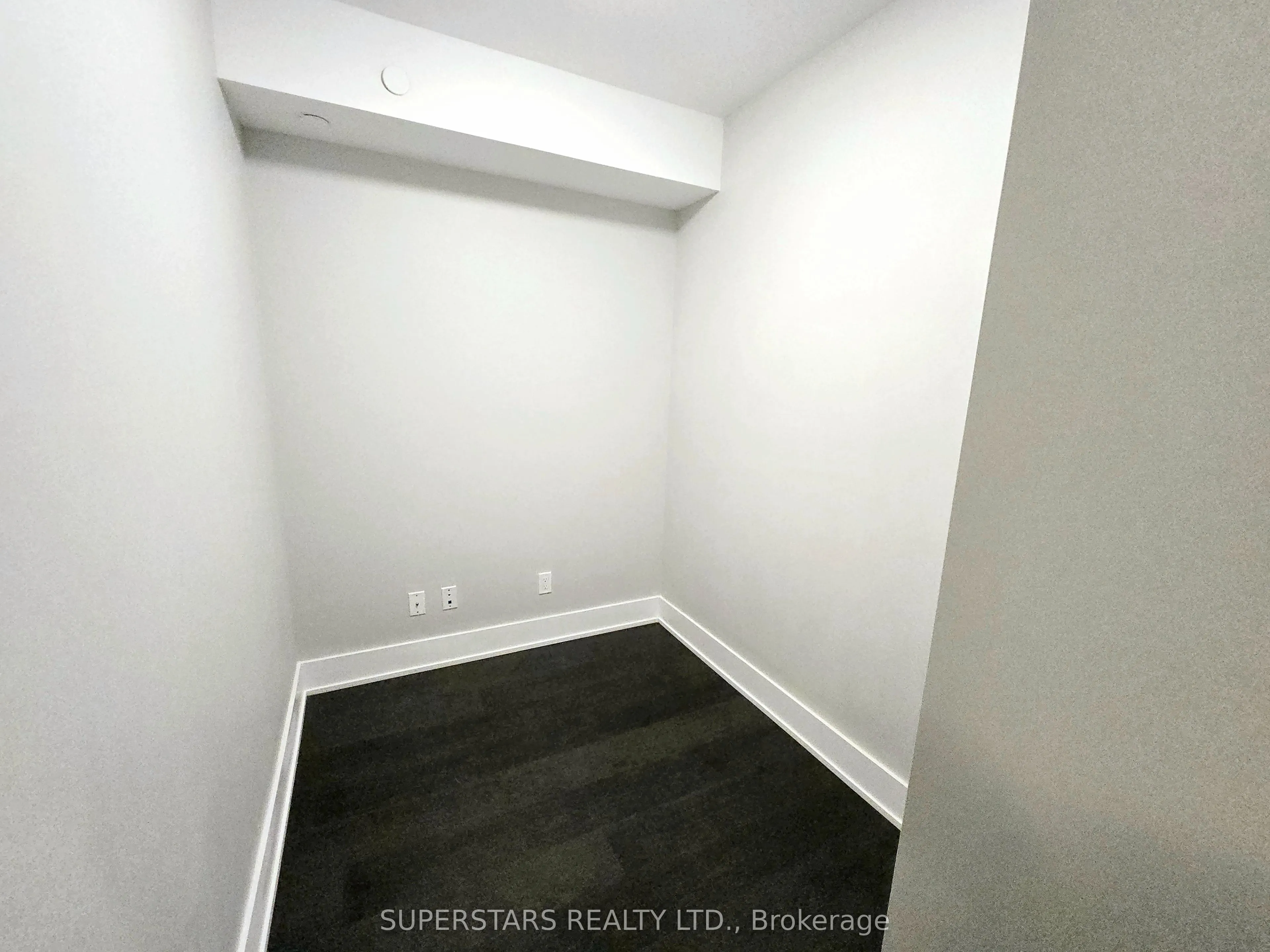 403 Church Street, #306