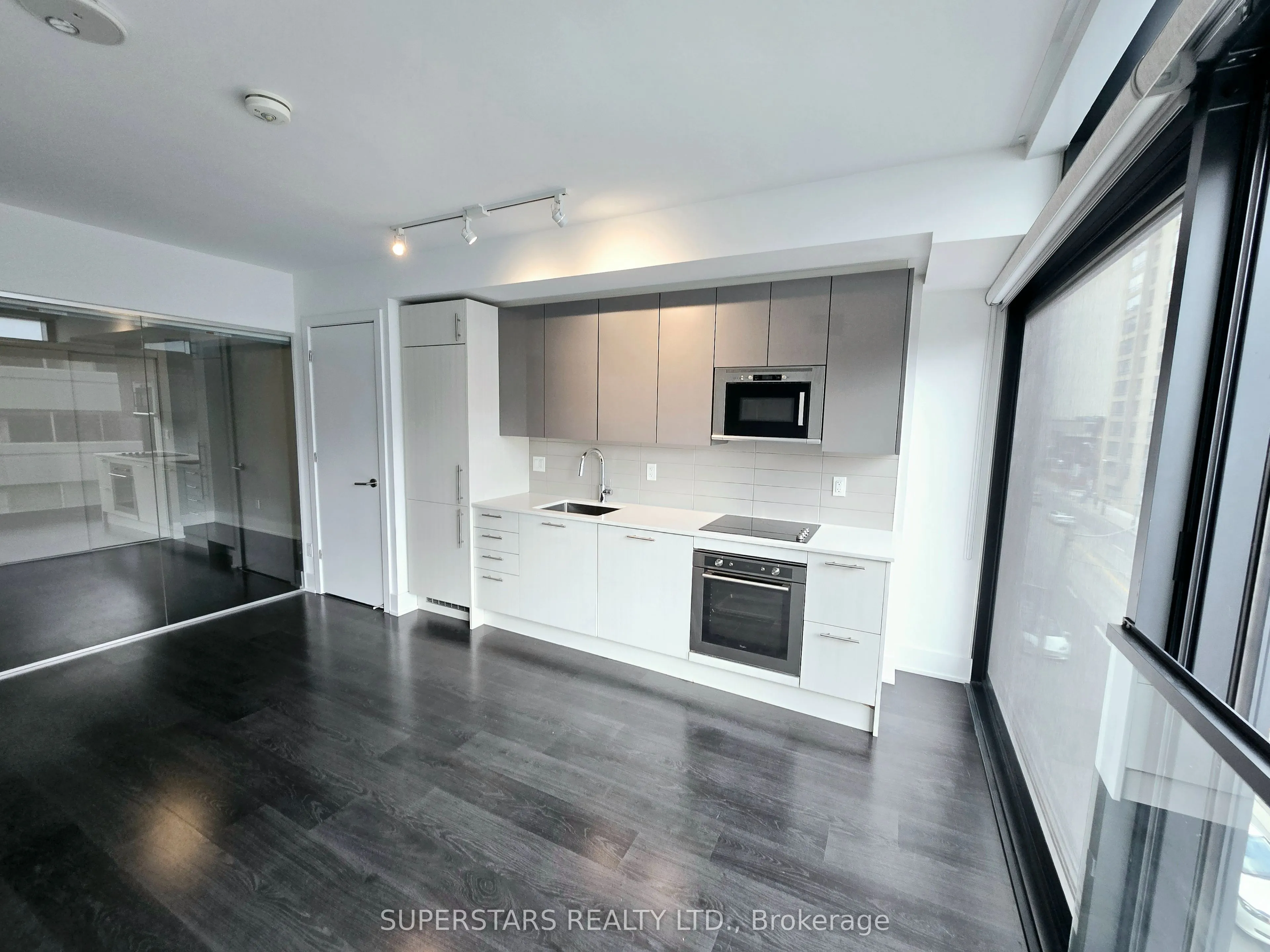 403 Church Street, #306