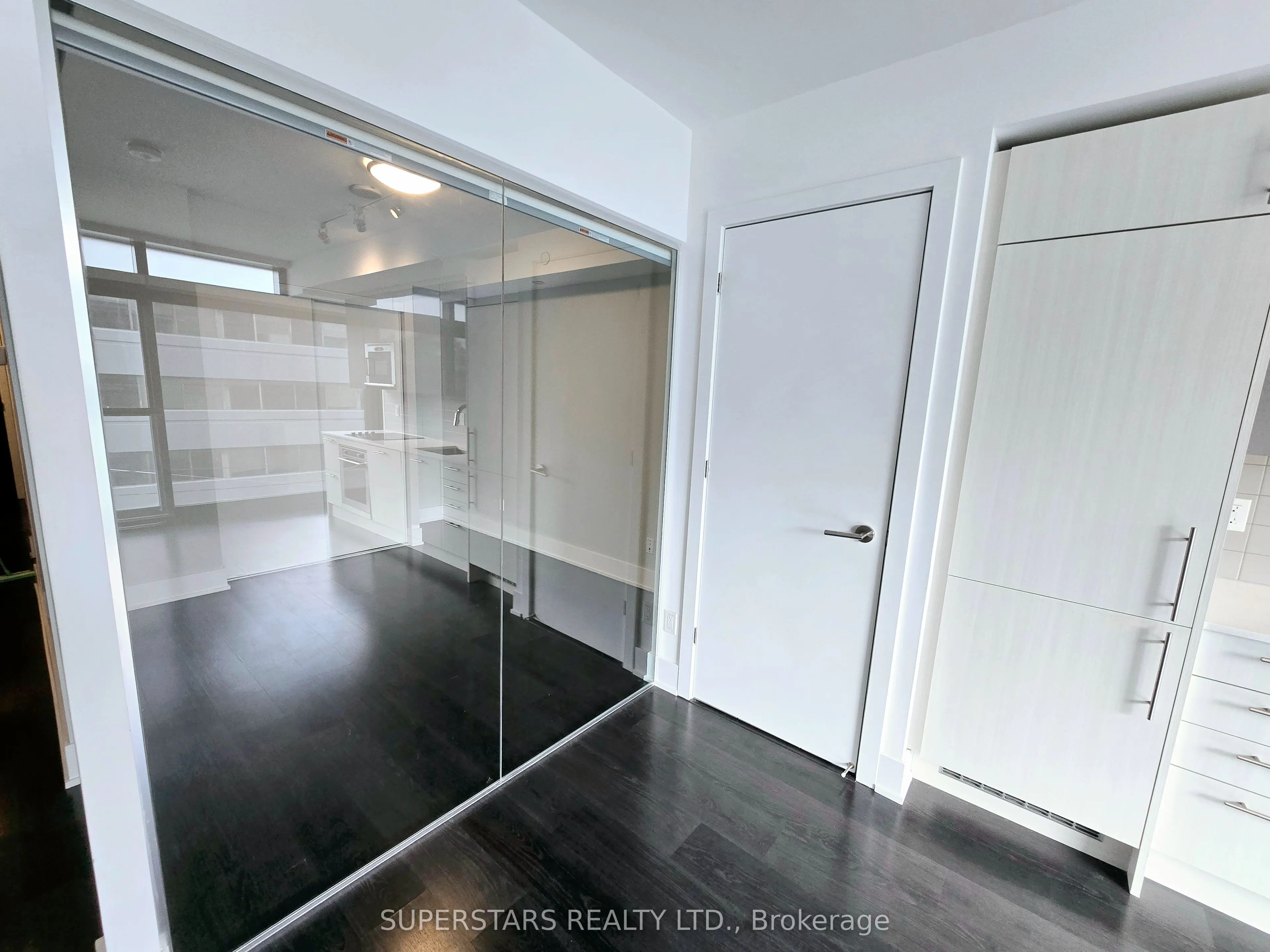 403 Church Street, #306