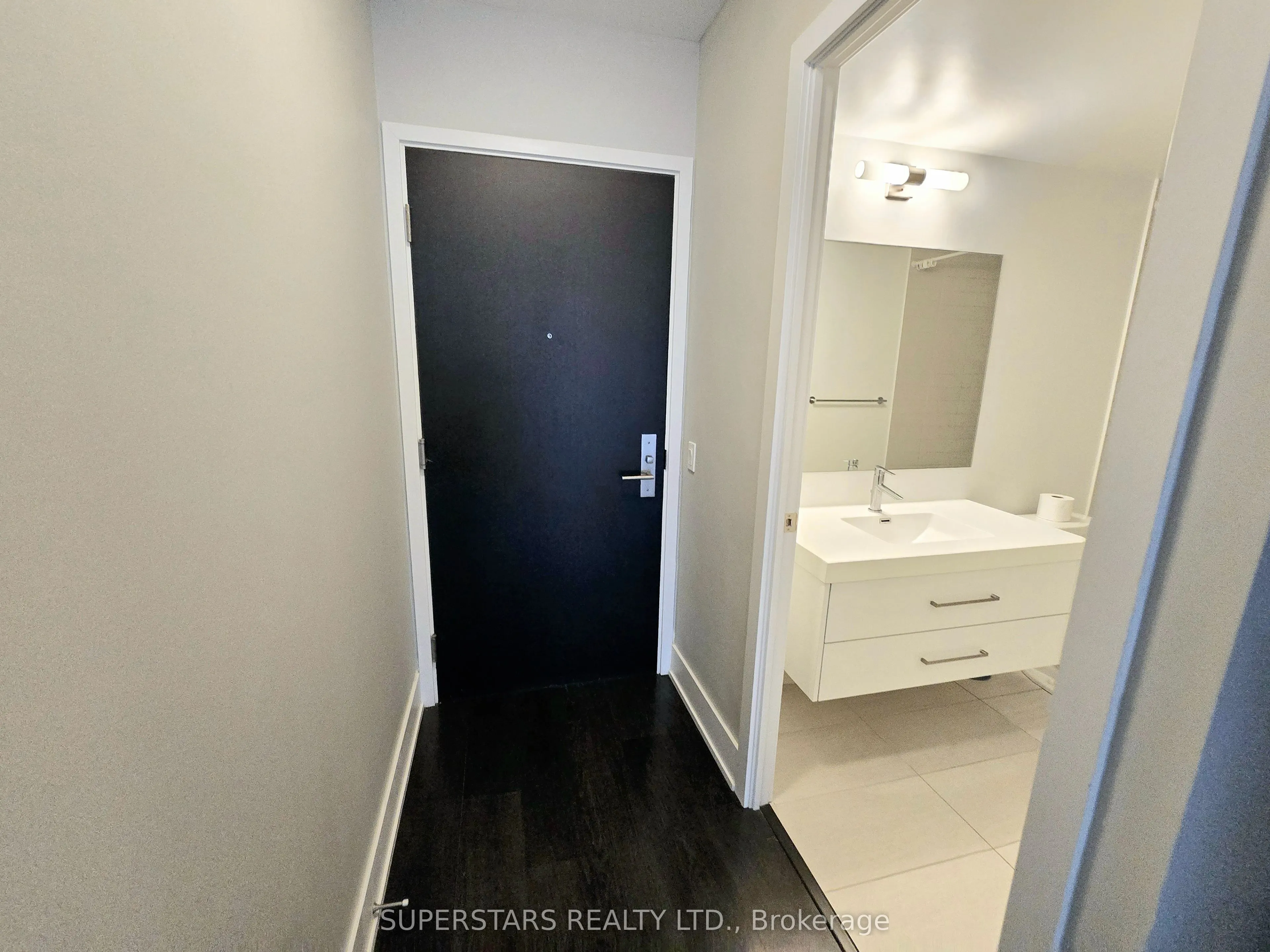 403 Church Street, #306