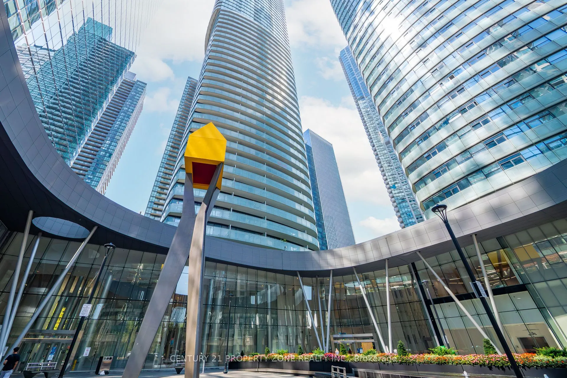 14 York Street, #4409