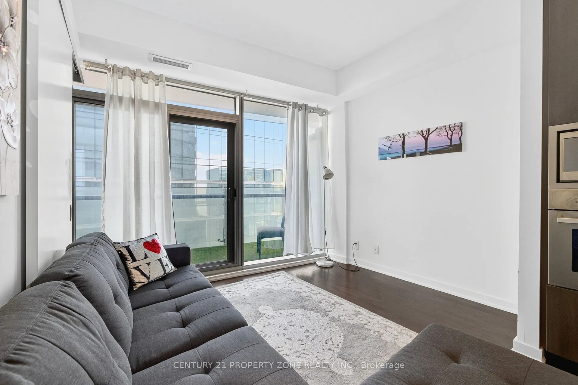 14 York Street, #4409