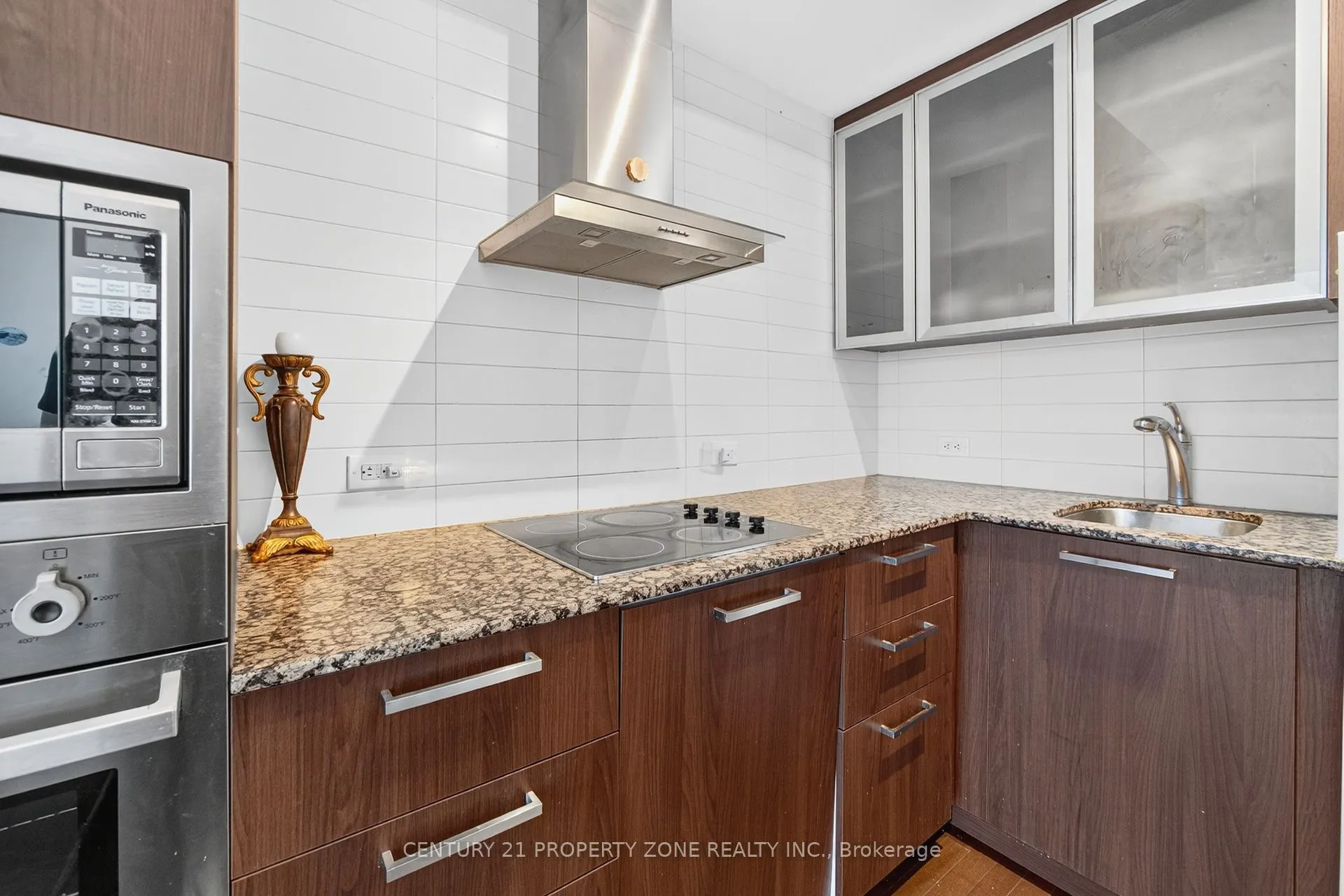 14 York Street, #4409