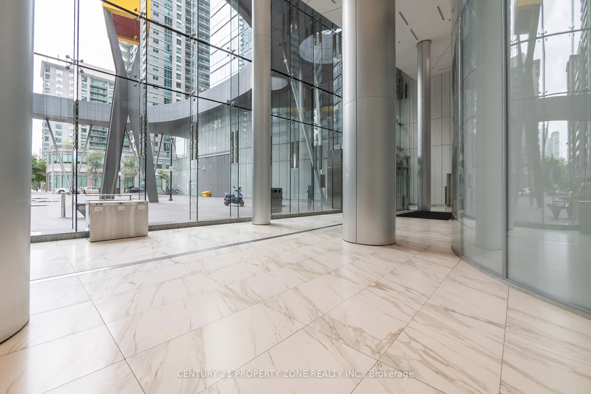14 York Street, #4409