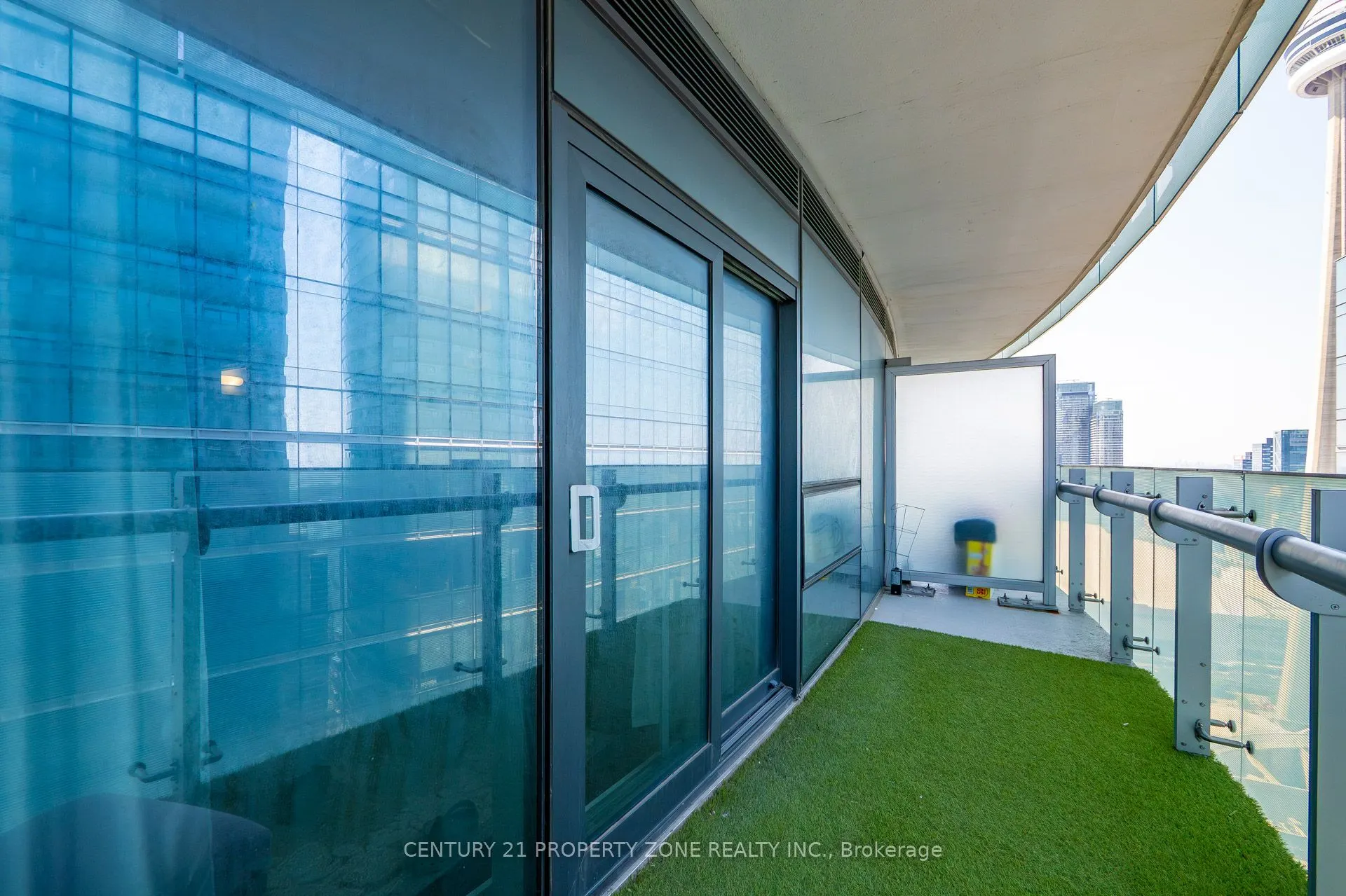 14 York Street, #4409