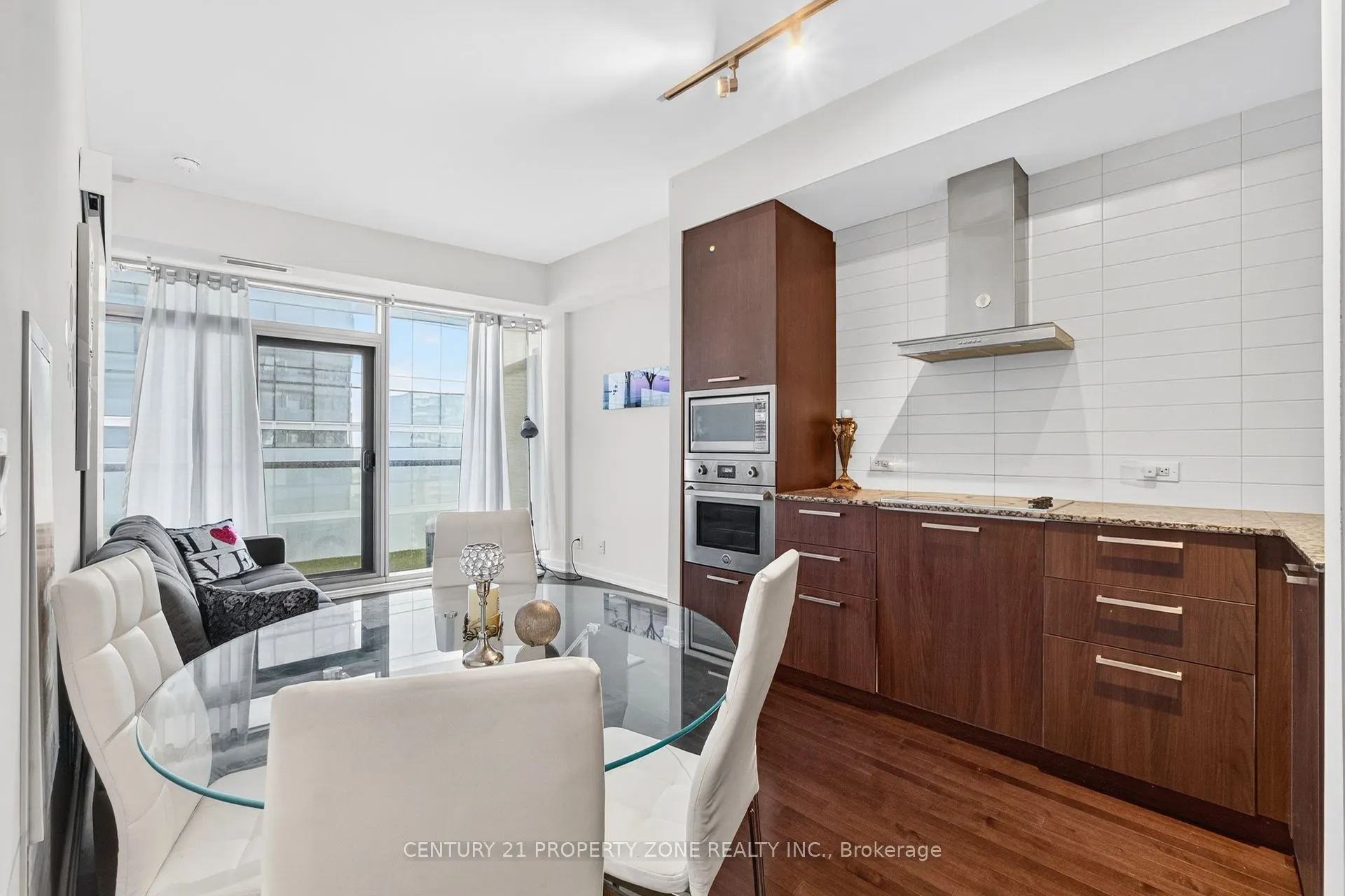 14 York Street, #4409