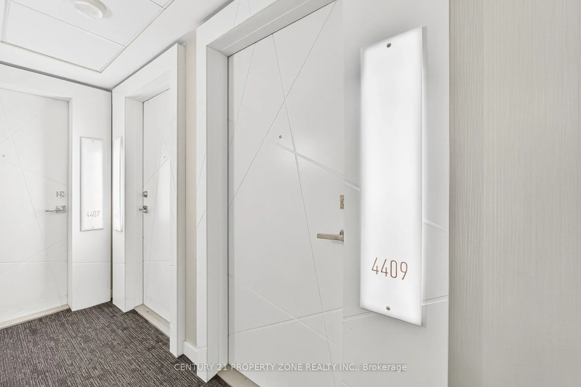 14 York Street, #4409