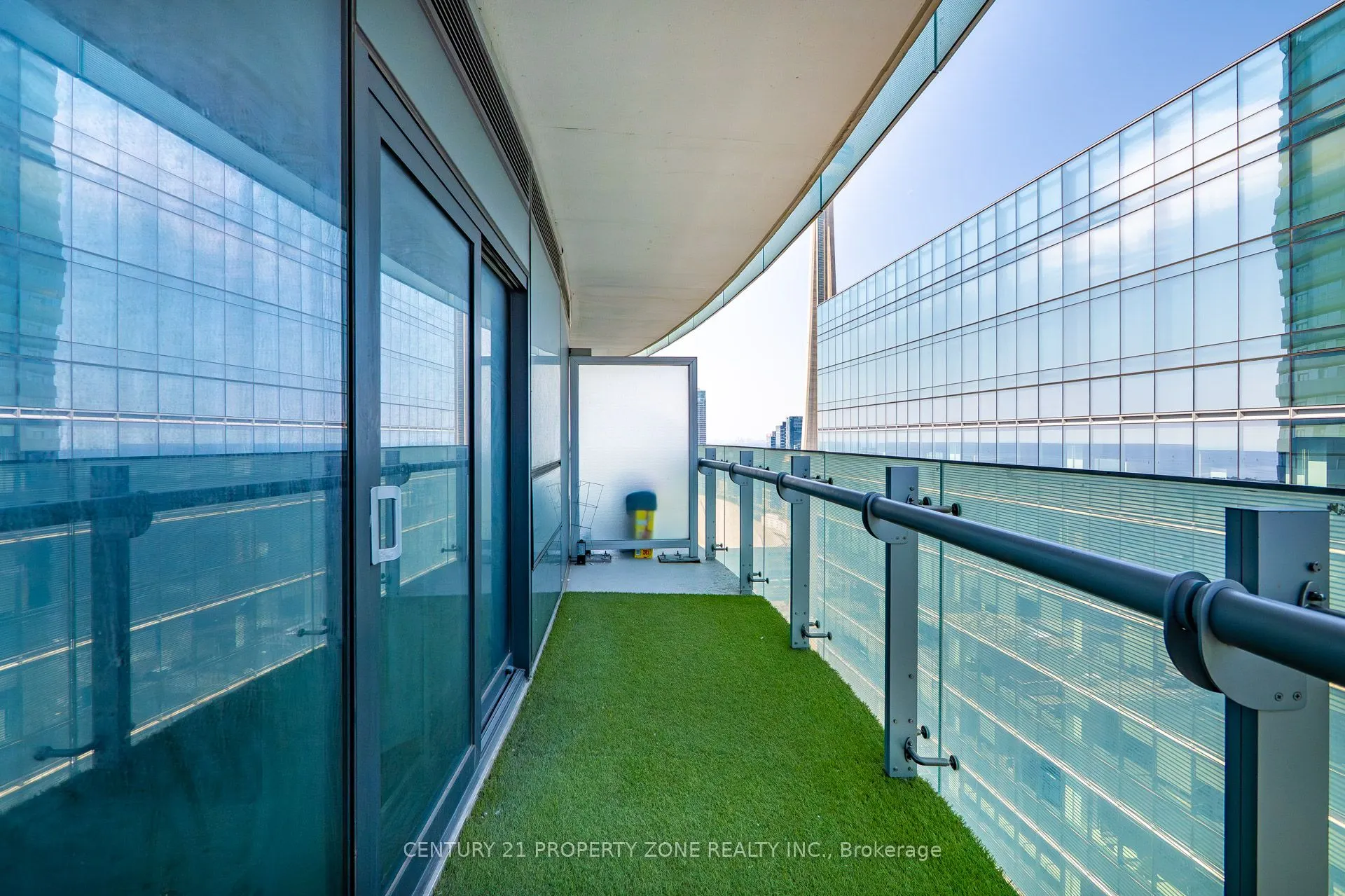 14 York Street, #4409