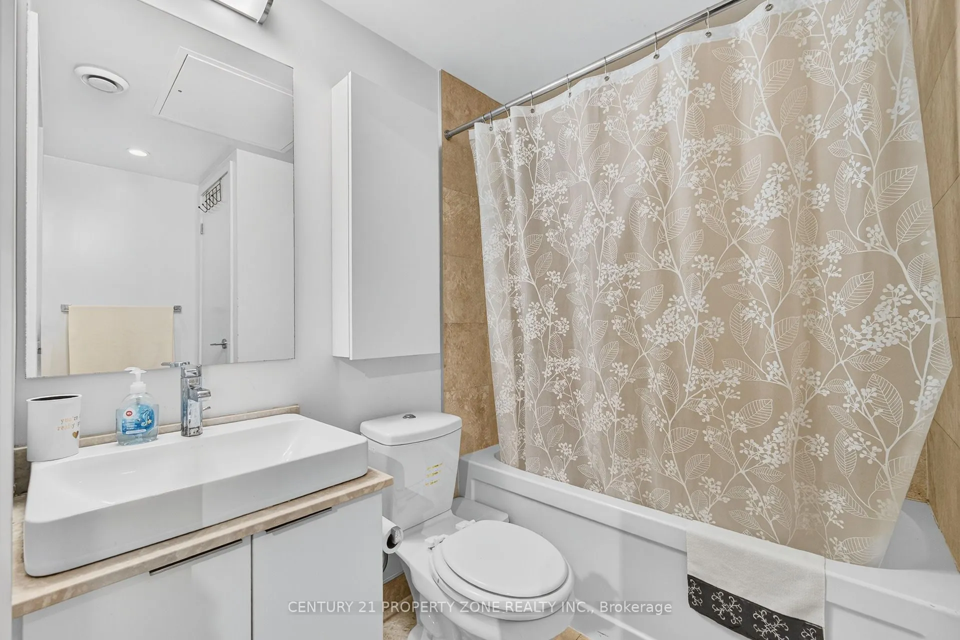 14 York Street, #4409