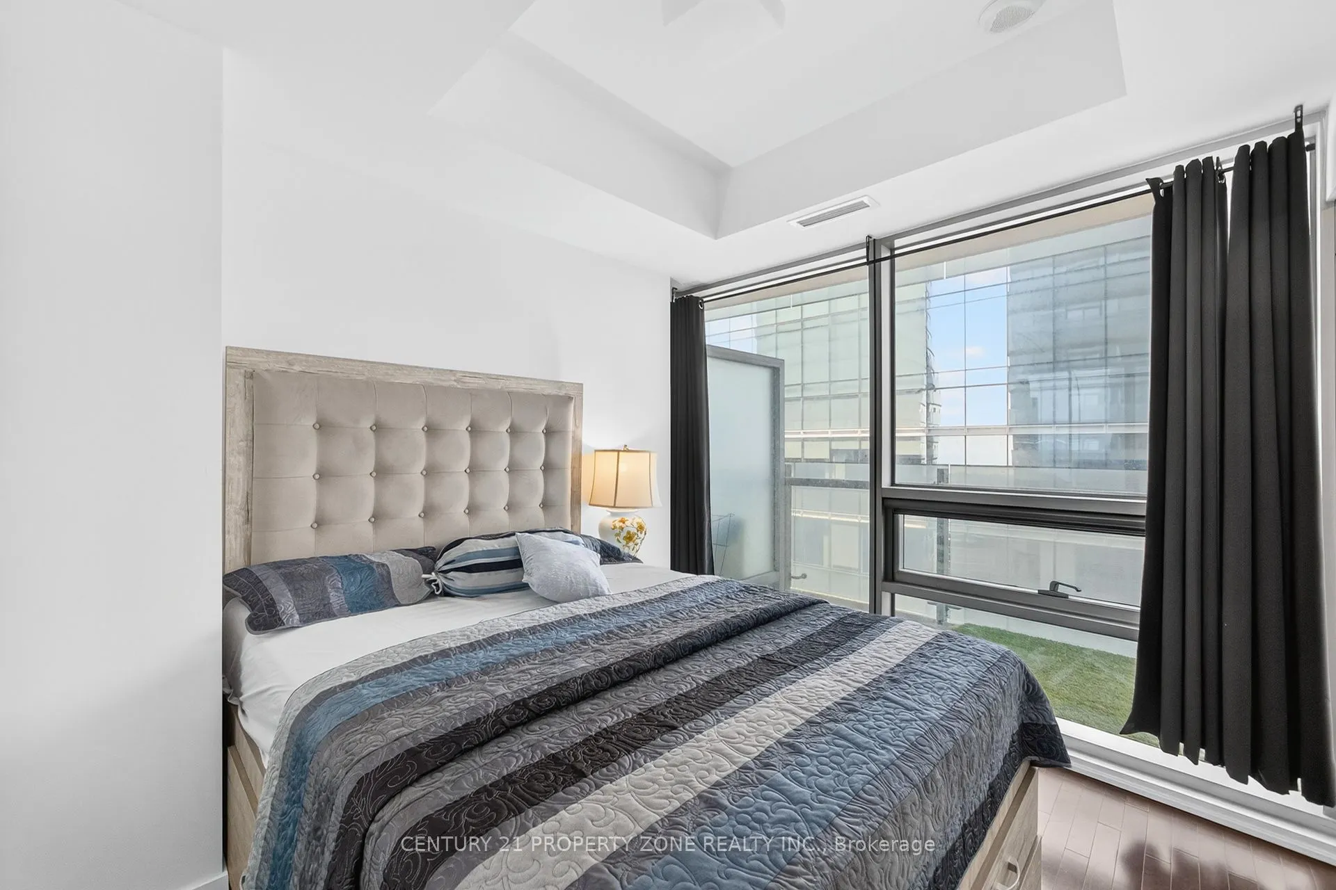14 York Street, #4409