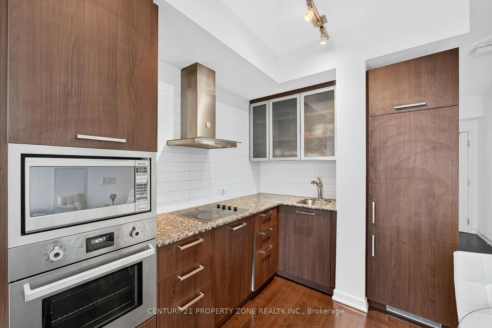 14 York Street, #4409