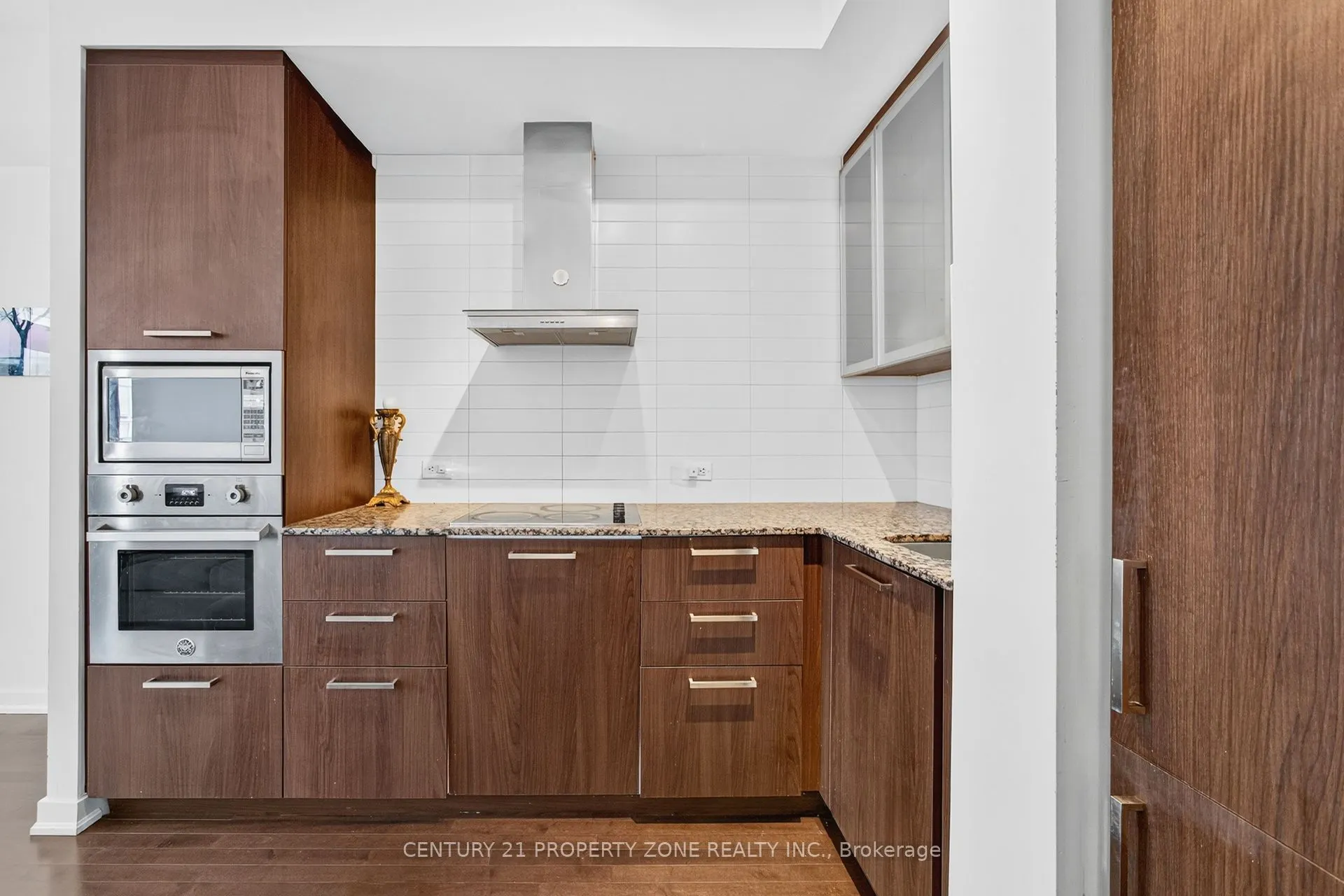 14 York Street, #4409