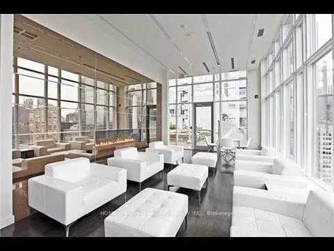 126 Simcoe Street, #311