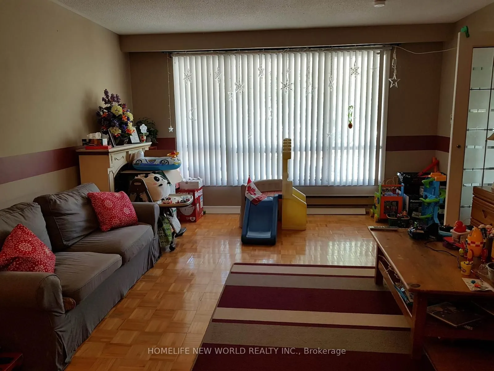 44 mentor Boulevard, #upper level