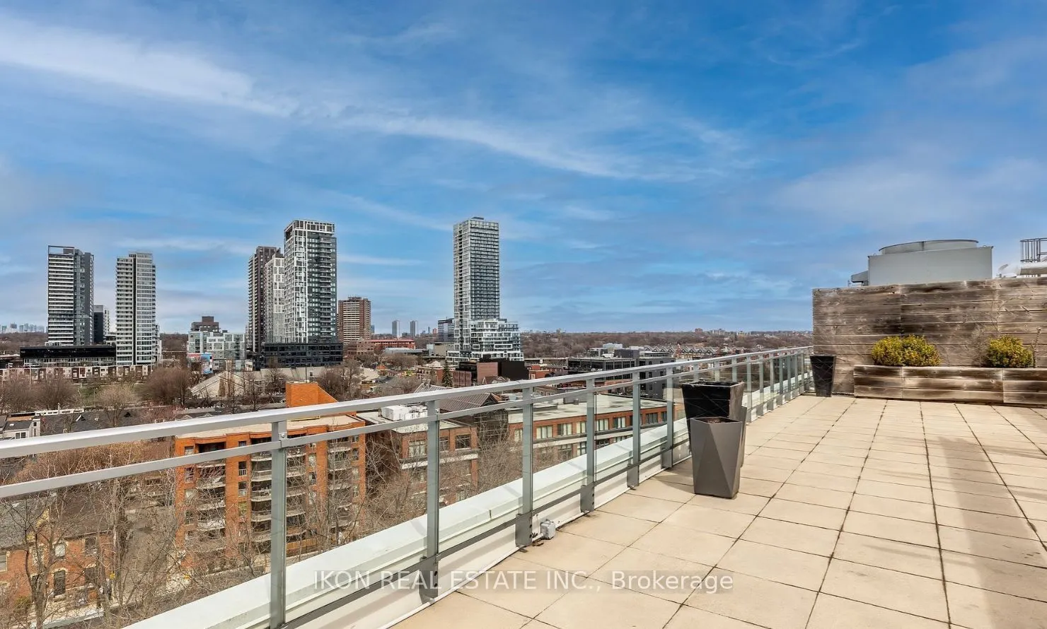 510 King Street E, #202