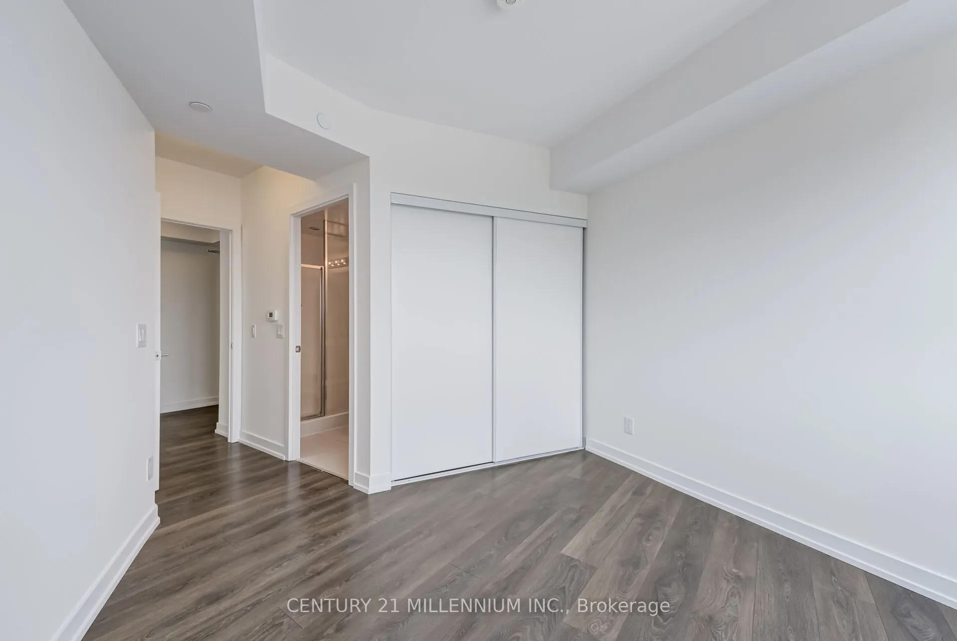 159 Wellesley Street, #708