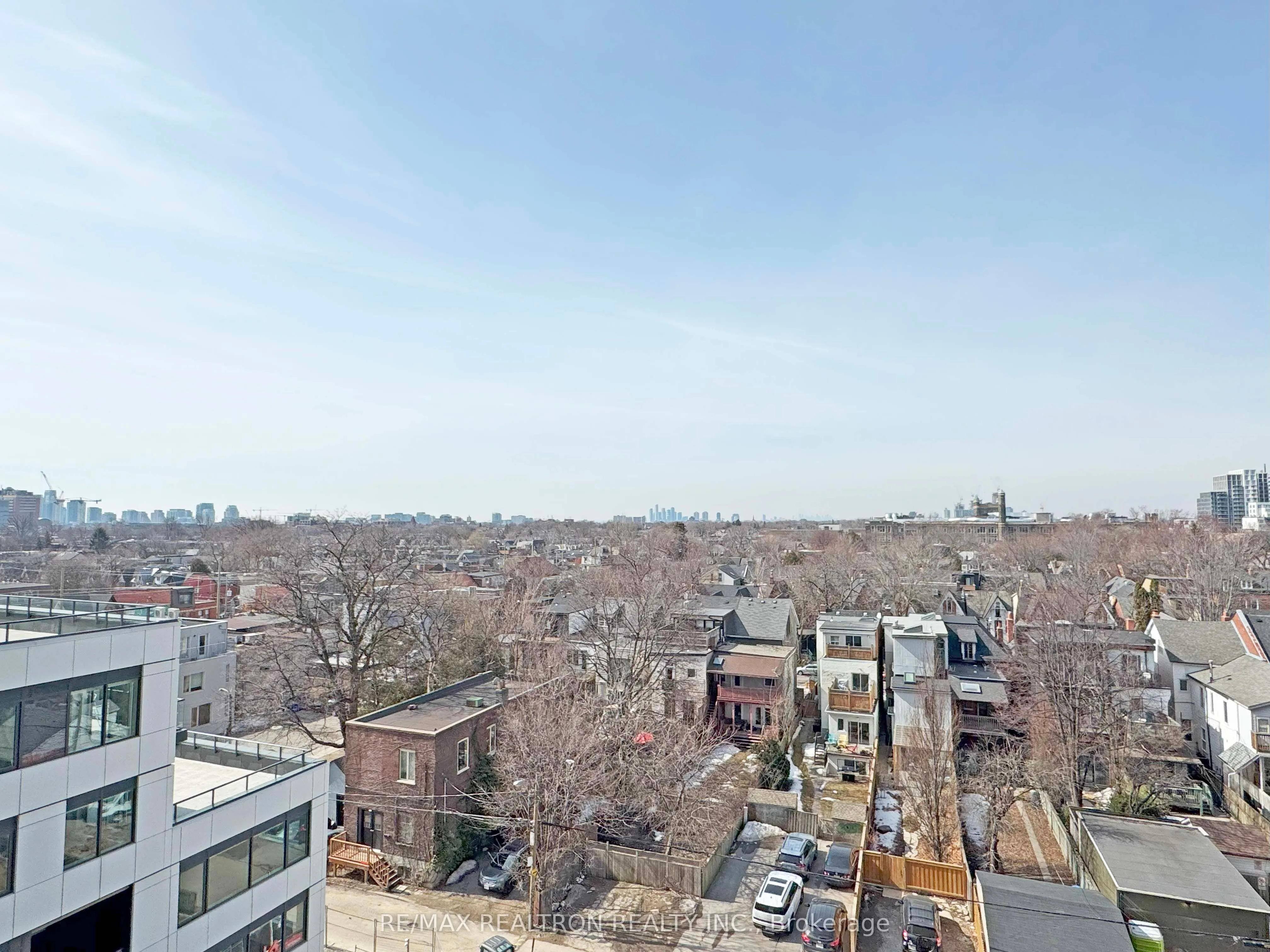 666 Spadina Avenue, #811