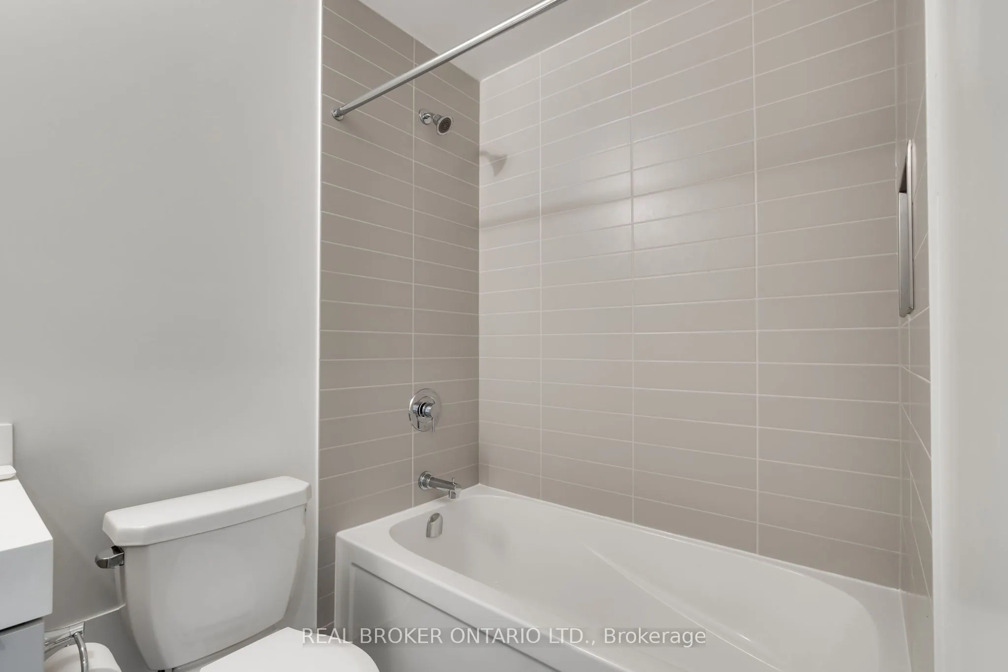 20 Tubman Avenue, #2411