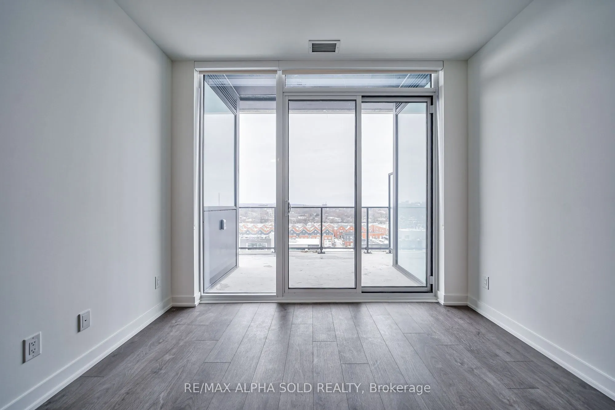 5 Defries Street, #1005