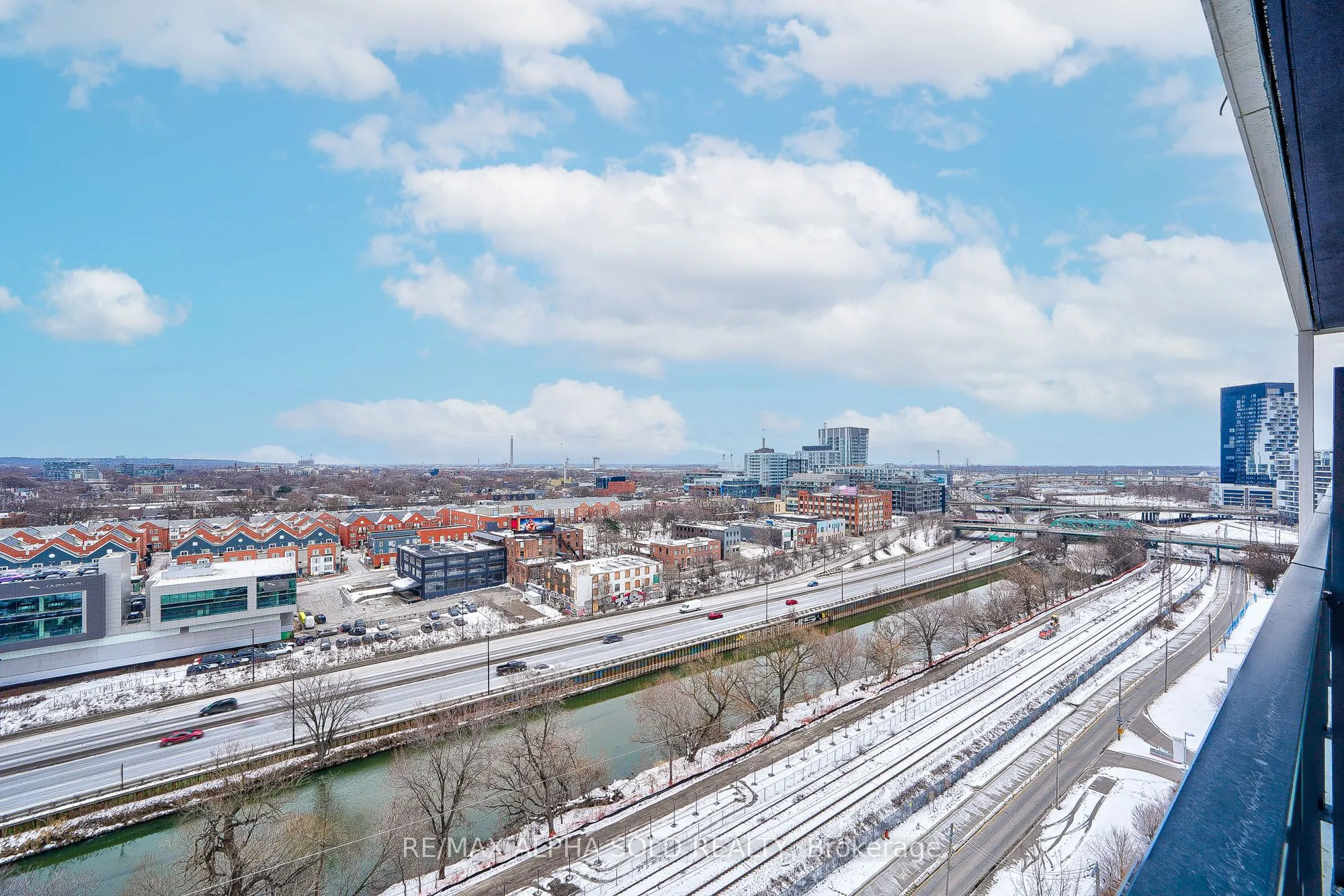 5 Defries Street, #1005