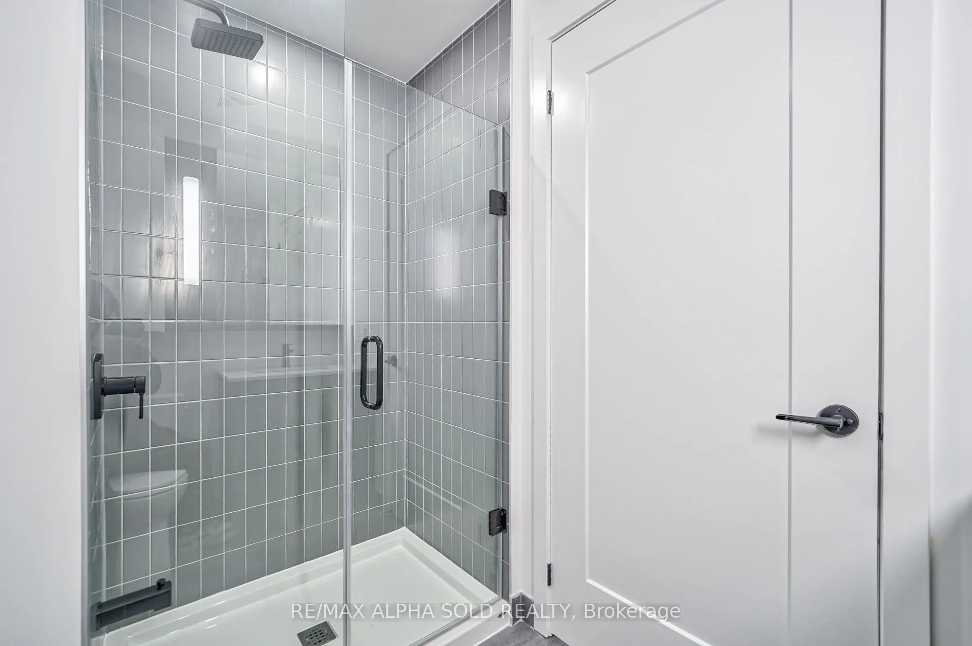 5 Defries Street, #1005