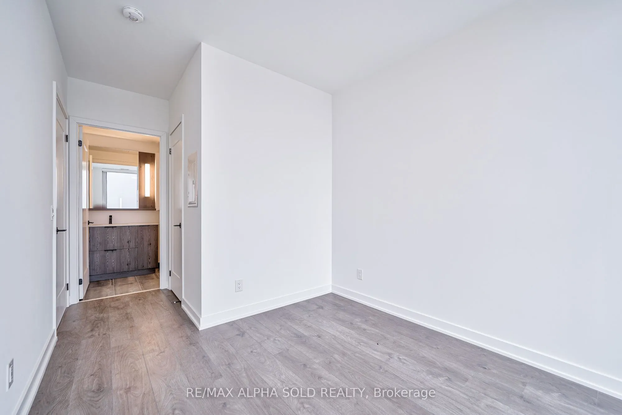 5 Defries Street, #1005