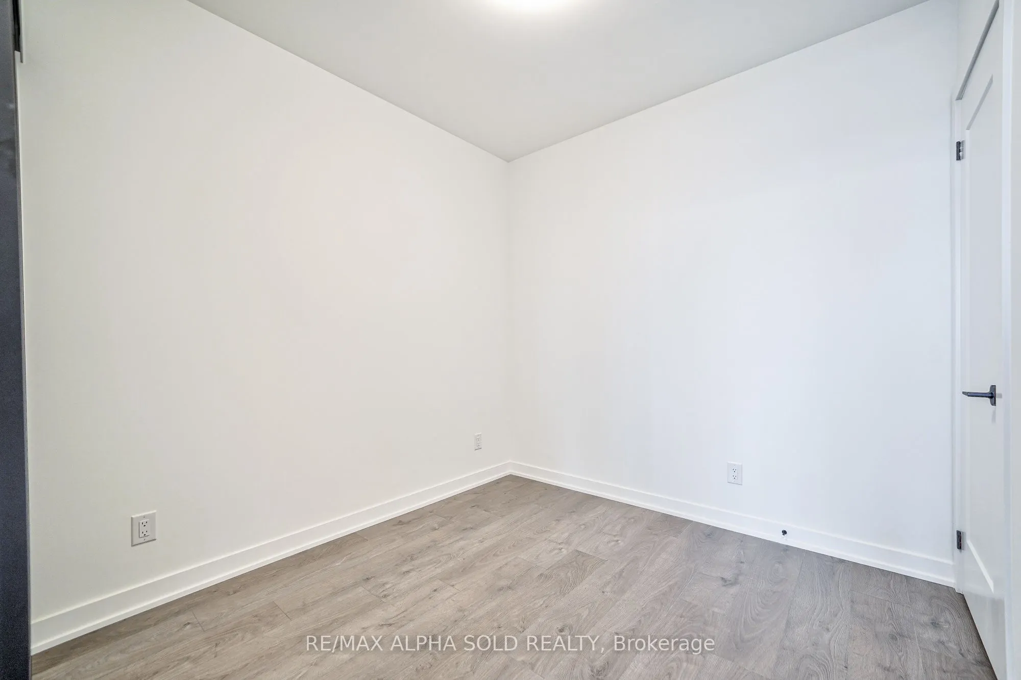 5 Defries Street, #1005