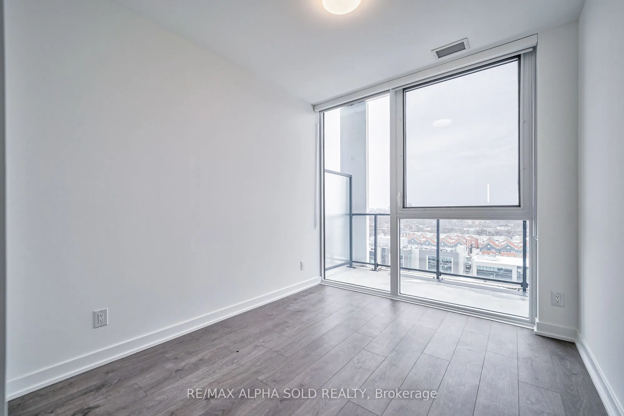 5 Defries Street, #1005