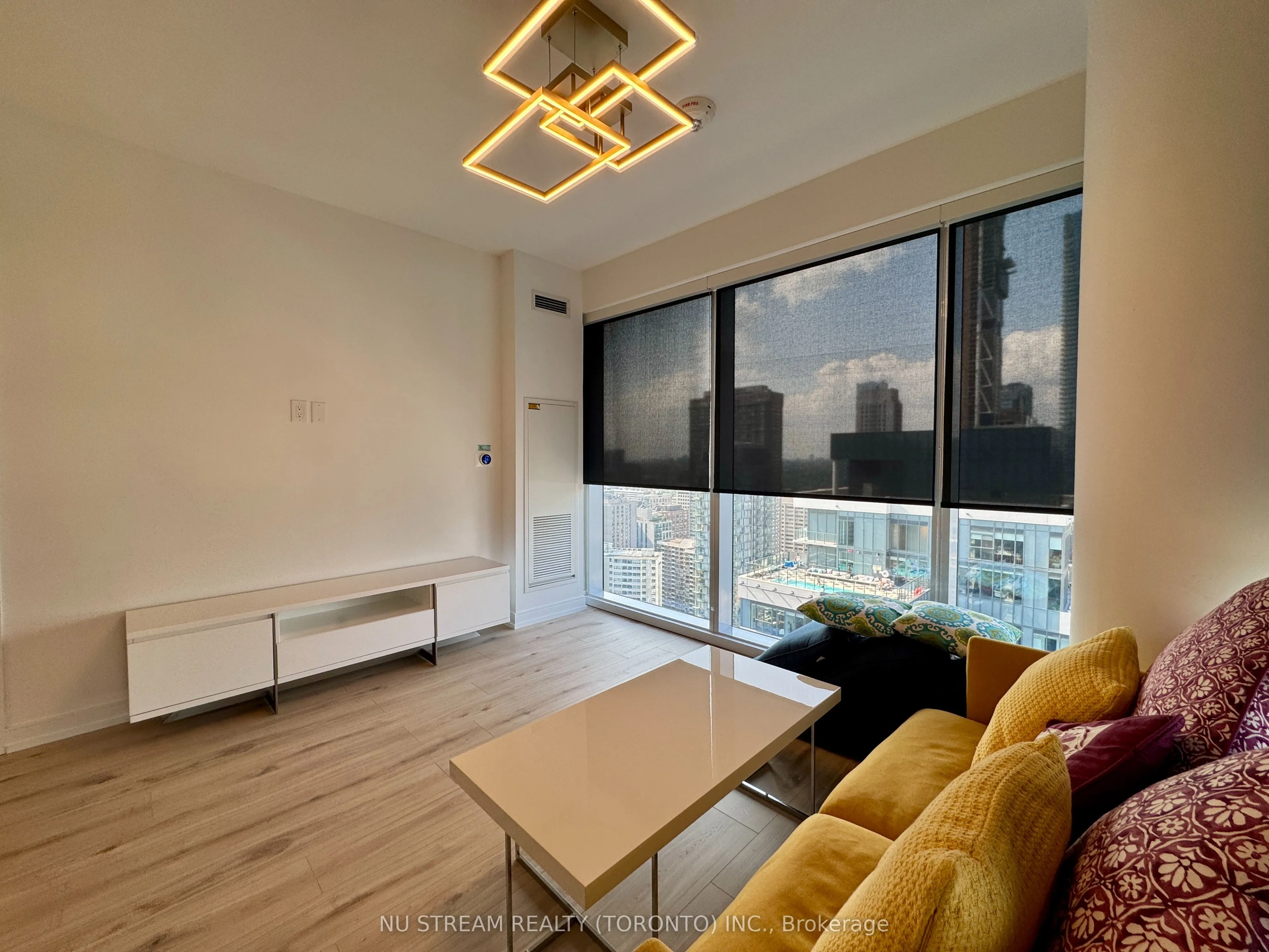 3 Gloucester Street, #4202