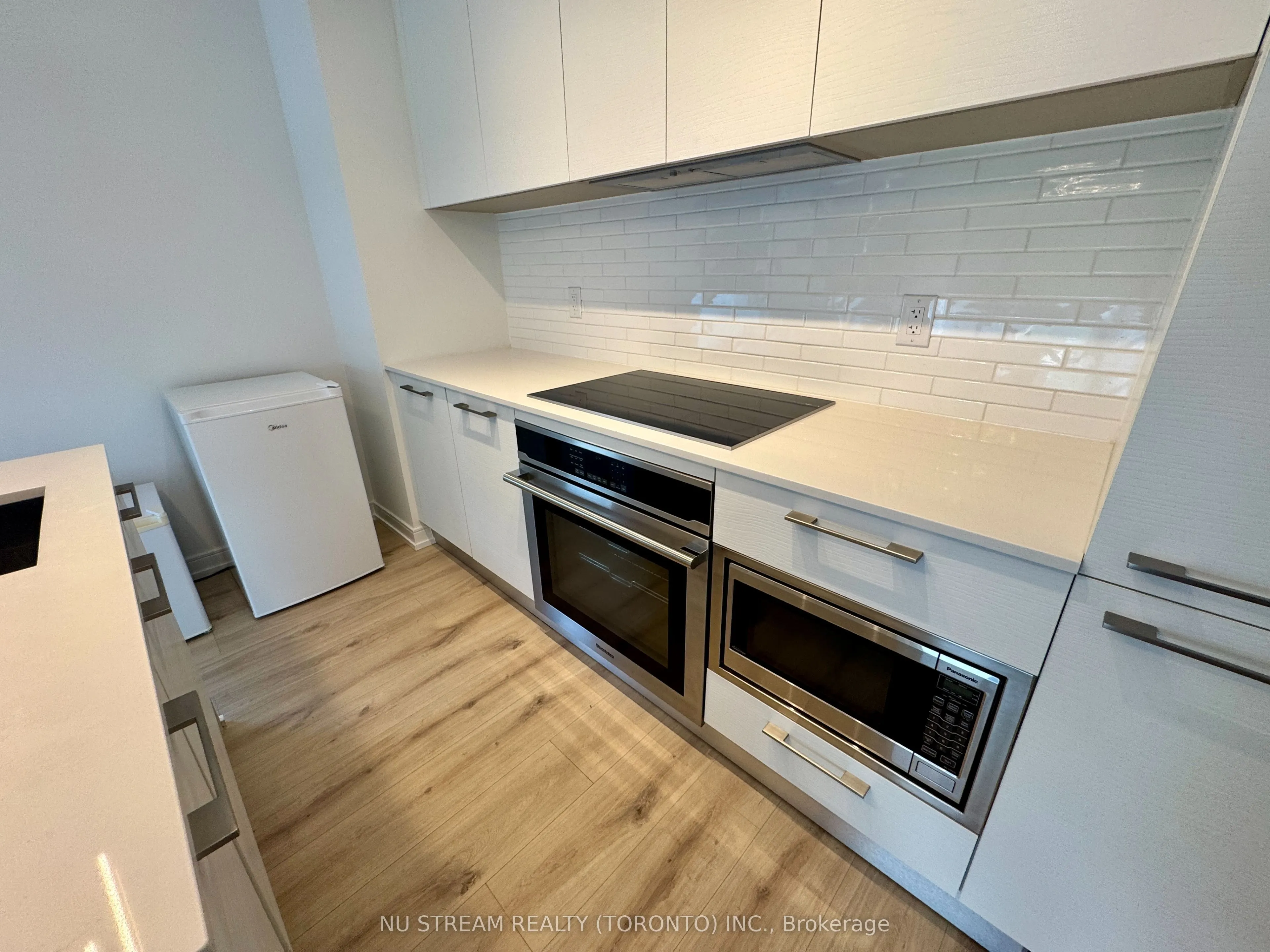3 Gloucester Street, #4202