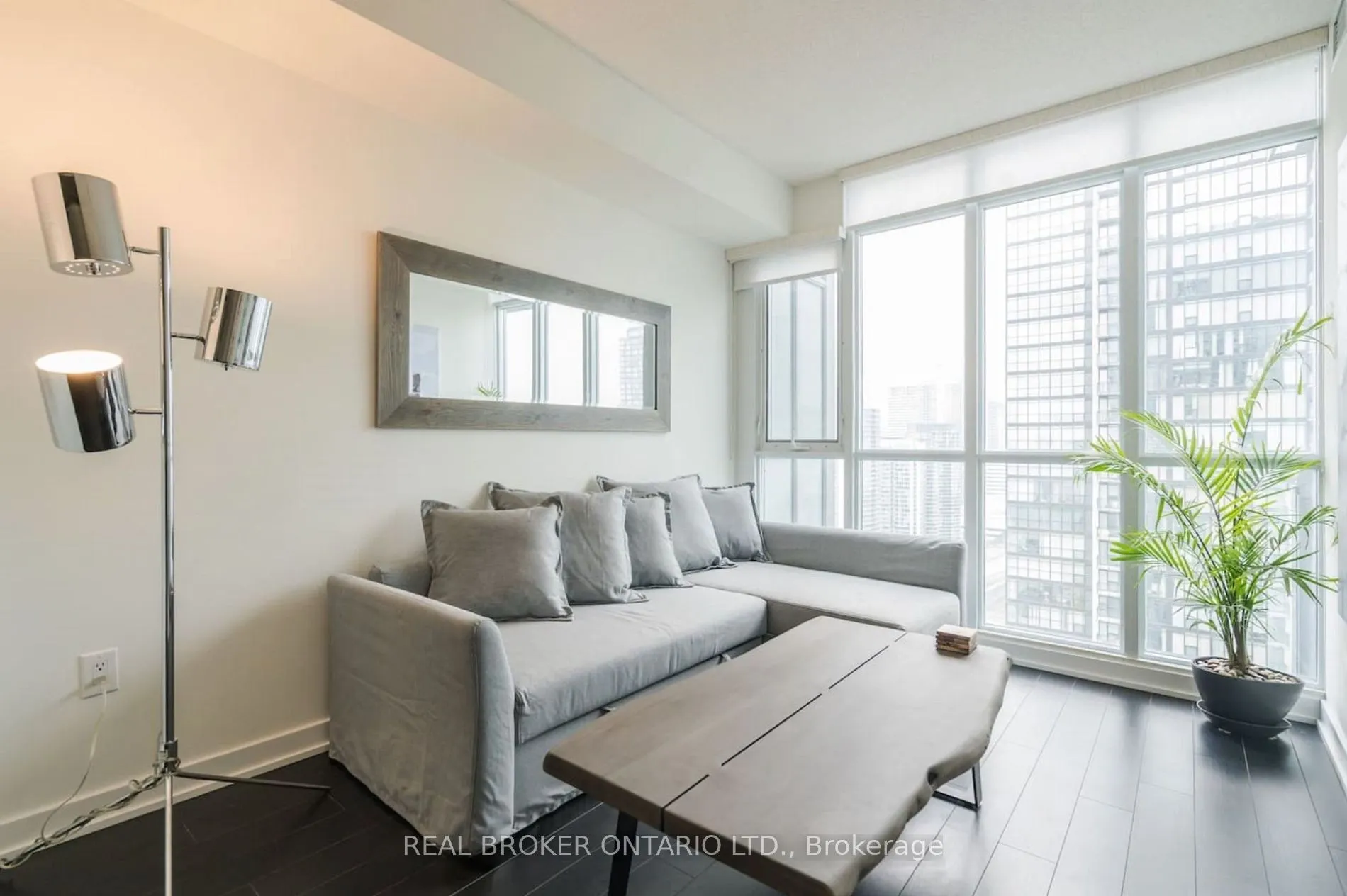 15 Iceboat Terrace, #3203