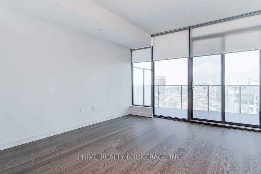 11 Wellesley Street W, #1711