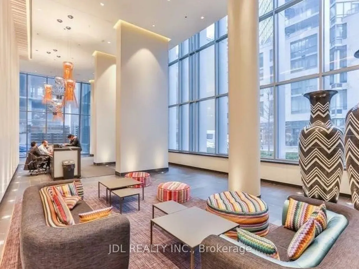 42 Charles Street E, #4107