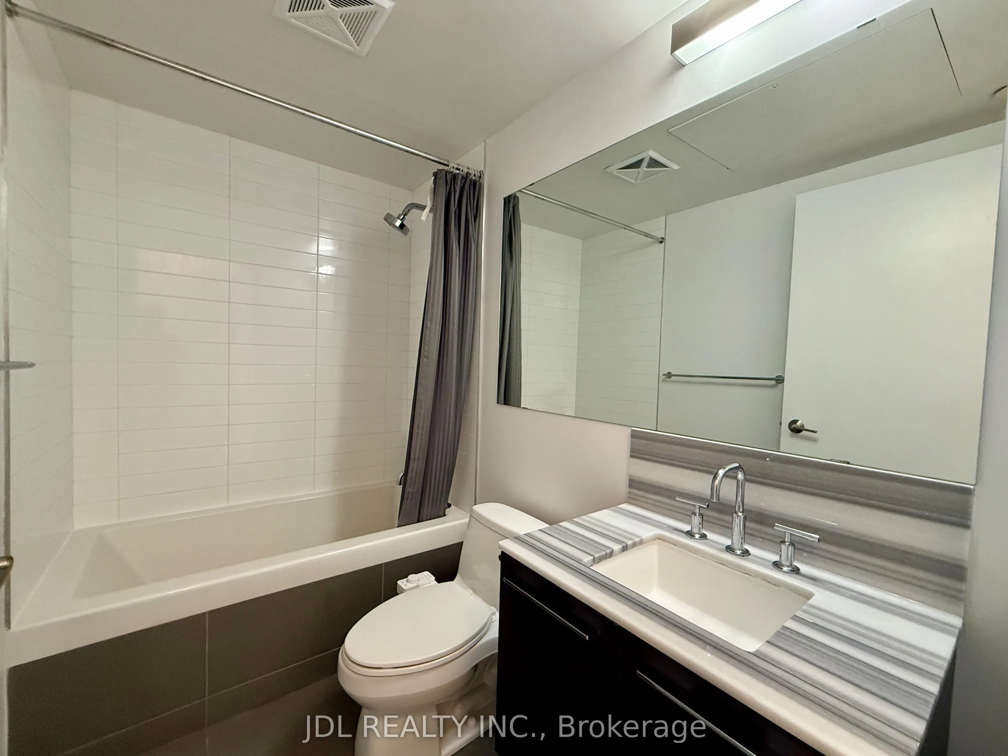 42 Charles Street E, #4107