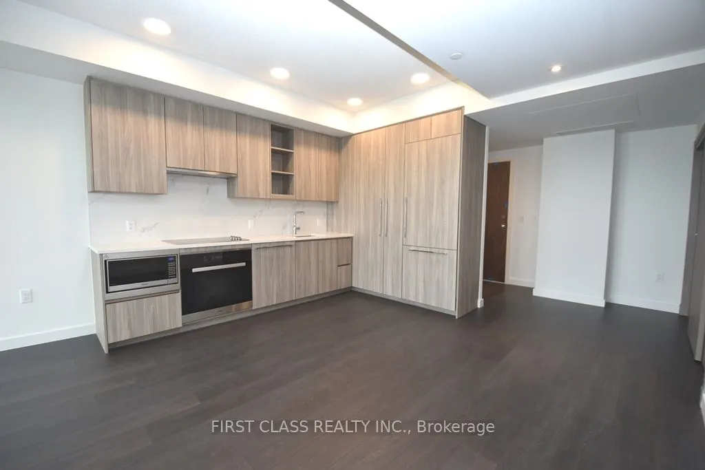 25 Mcmahon Drive, #1707