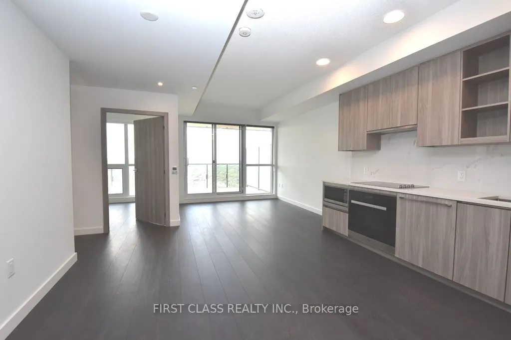 25 Mcmahon Drive, #1707