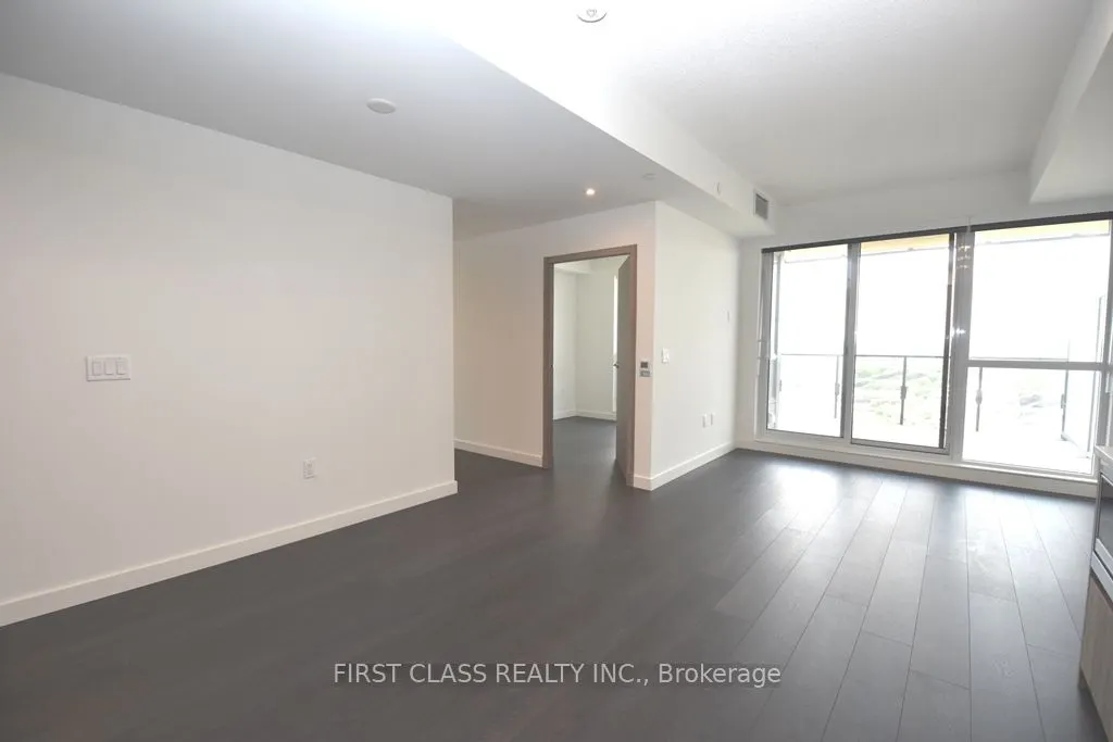 25 Mcmahon Drive, #1707