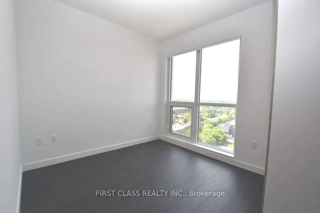 25 Mcmahon Drive, #1707