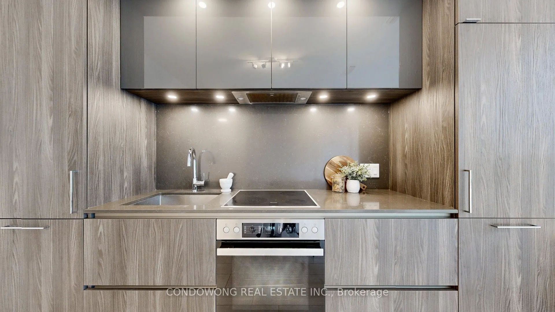35 Mercer Street, #1811