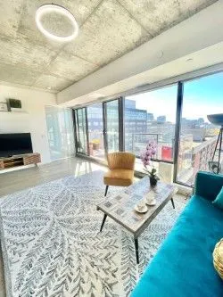 111 Bathurst Street, #1205