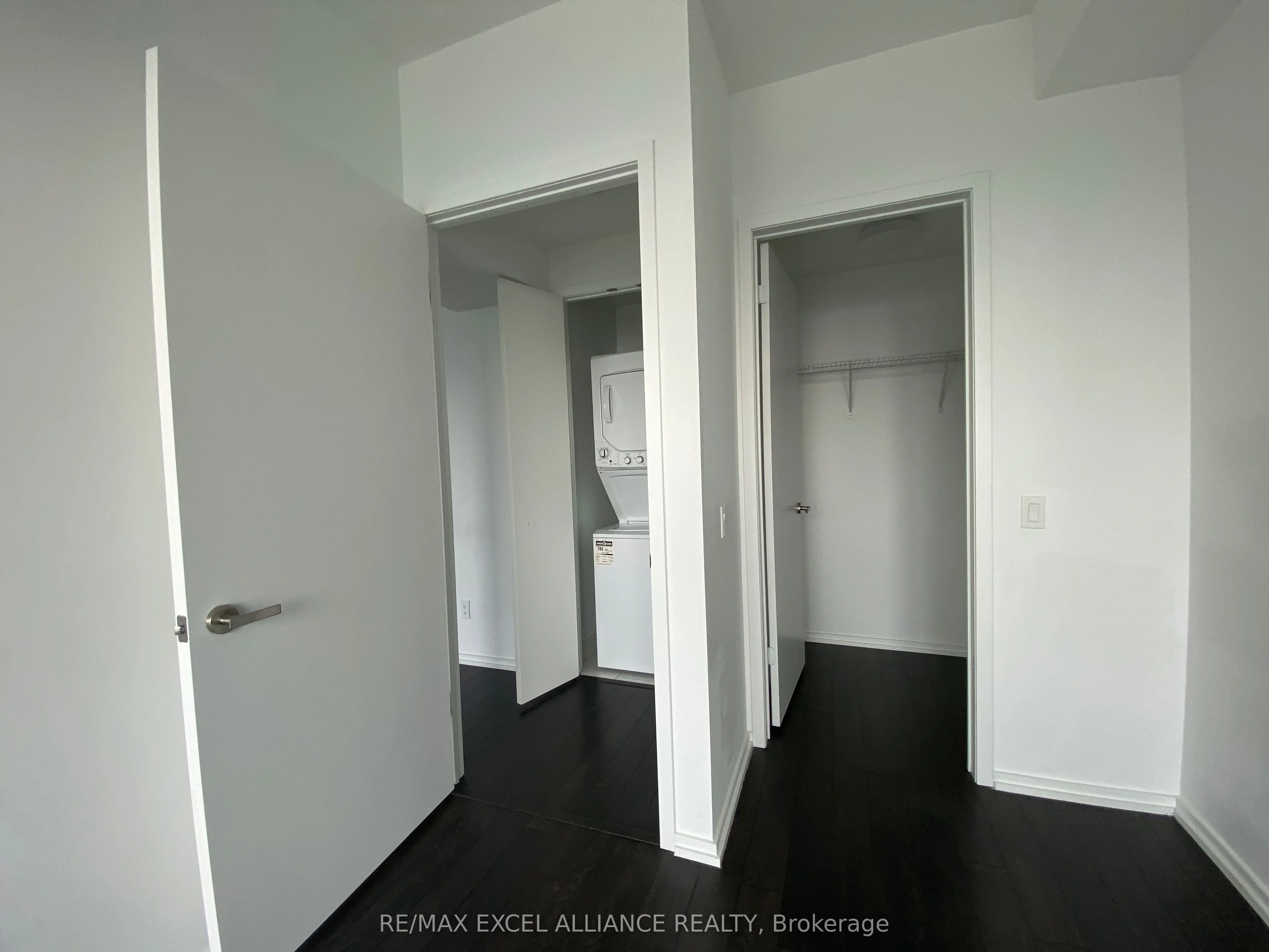 197 Yonge Street, #4406