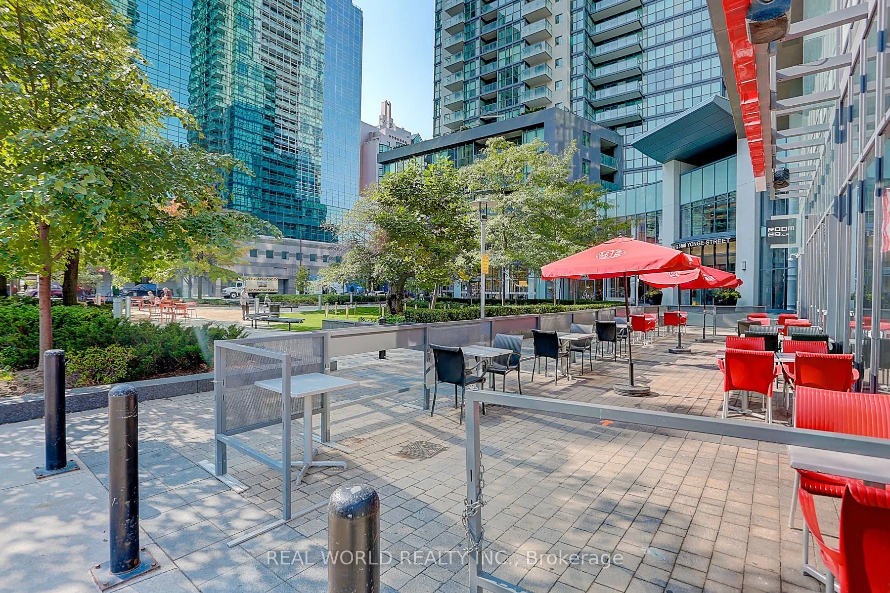 5162 Yonge Street, #Ph103