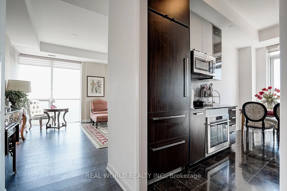 5162 Yonge Street, #Ph103