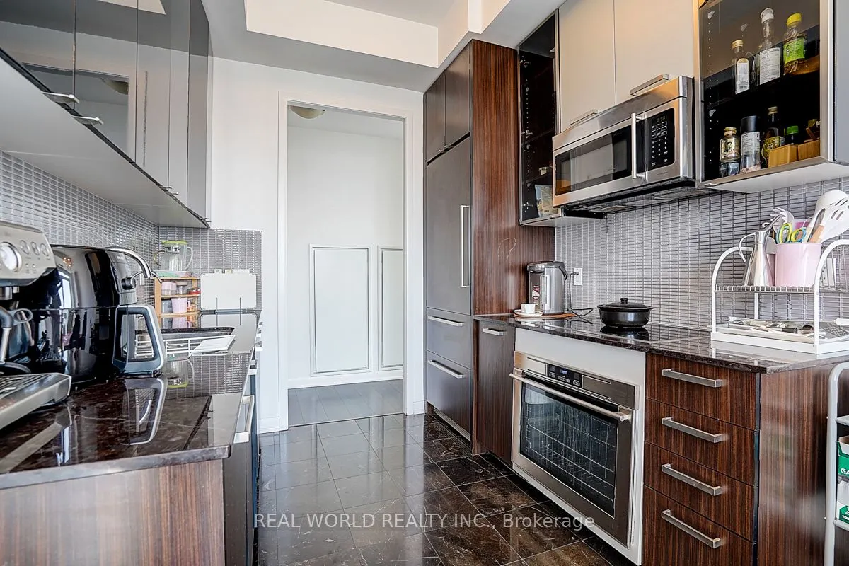 5162 Yonge Street, #Ph103