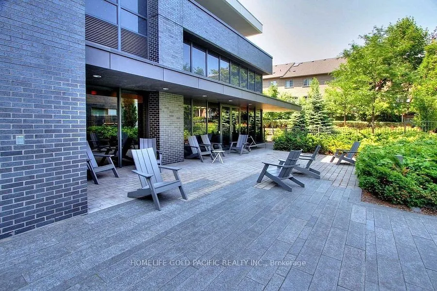 88 Sheppard Avenue E, #2107