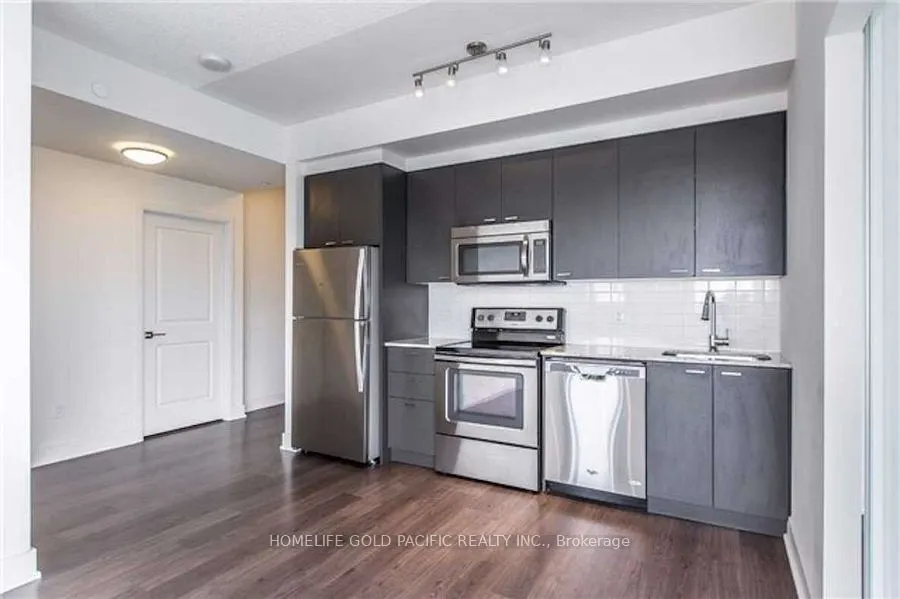 88 Sheppard Avenue E, #2107