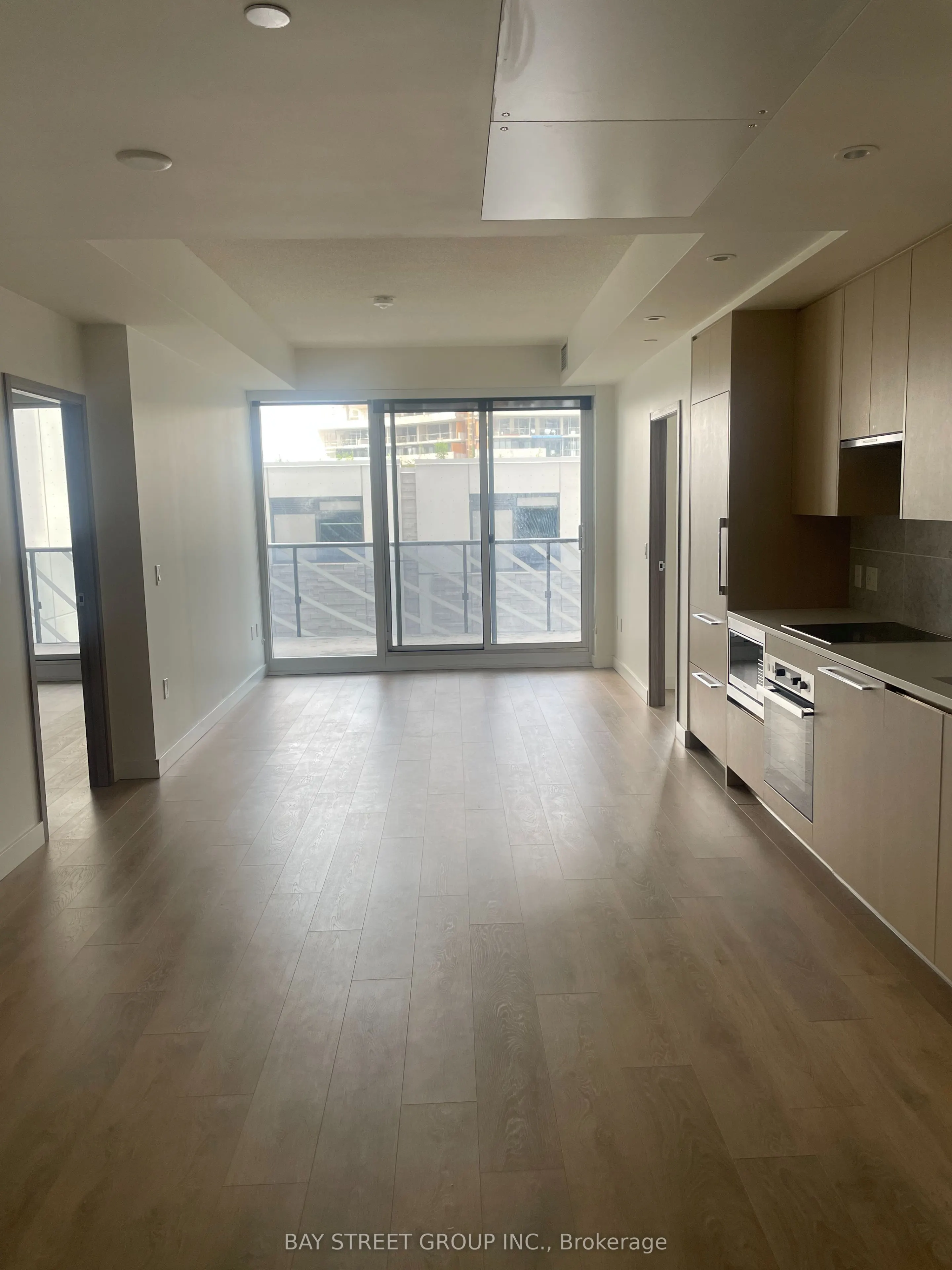85 Mcmahon Drive, #507