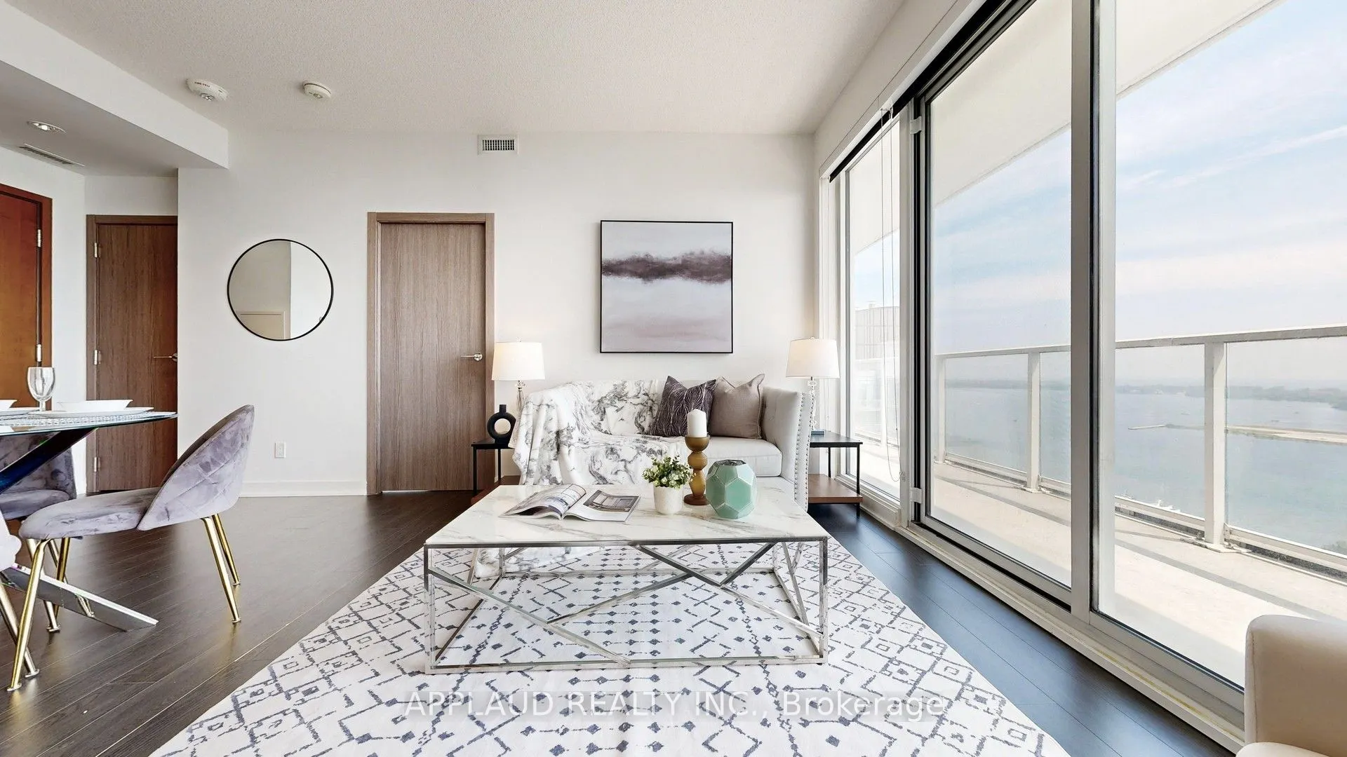 17 Bathurst Street, #3302