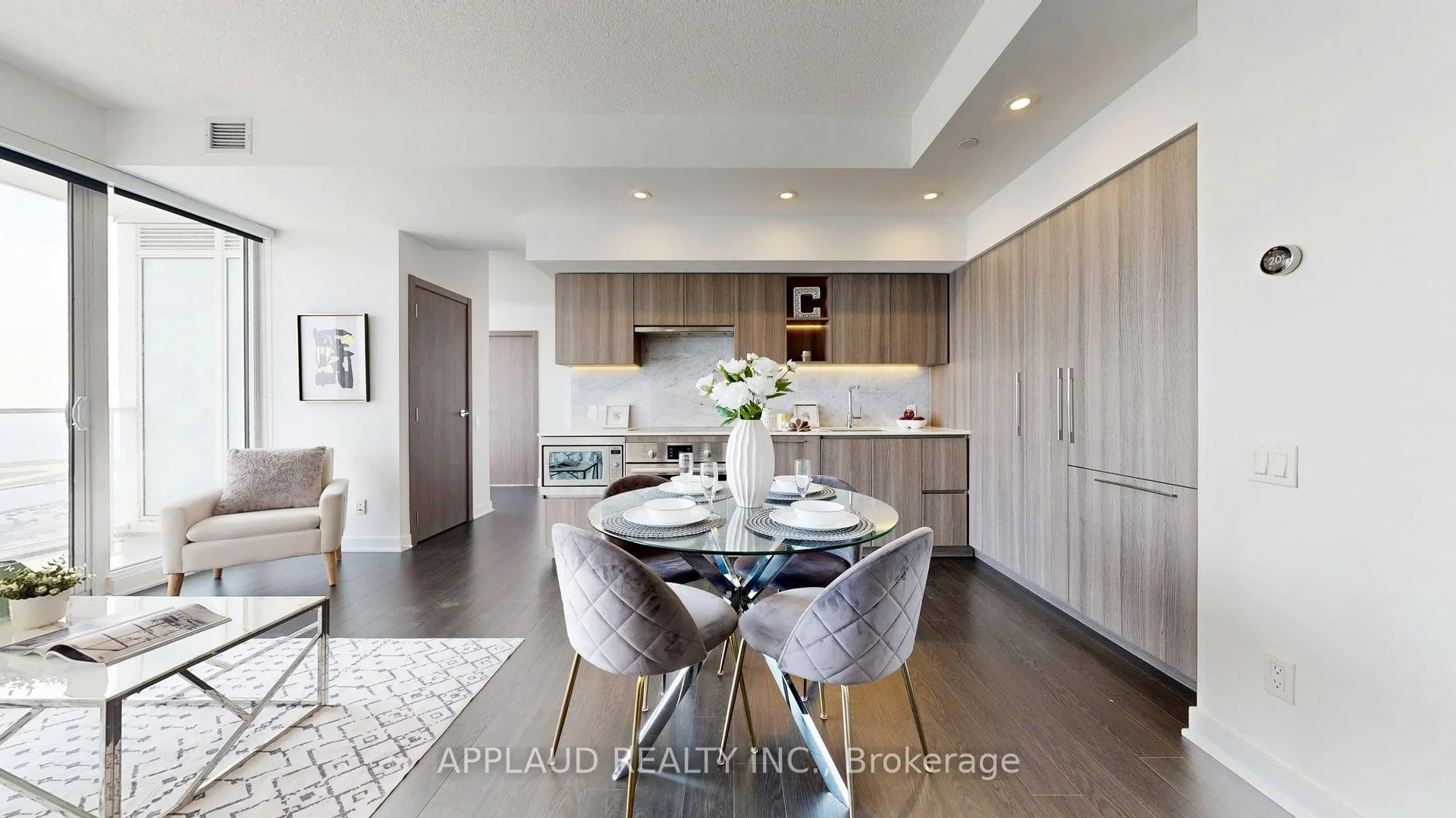 17 Bathurst Street, #3302