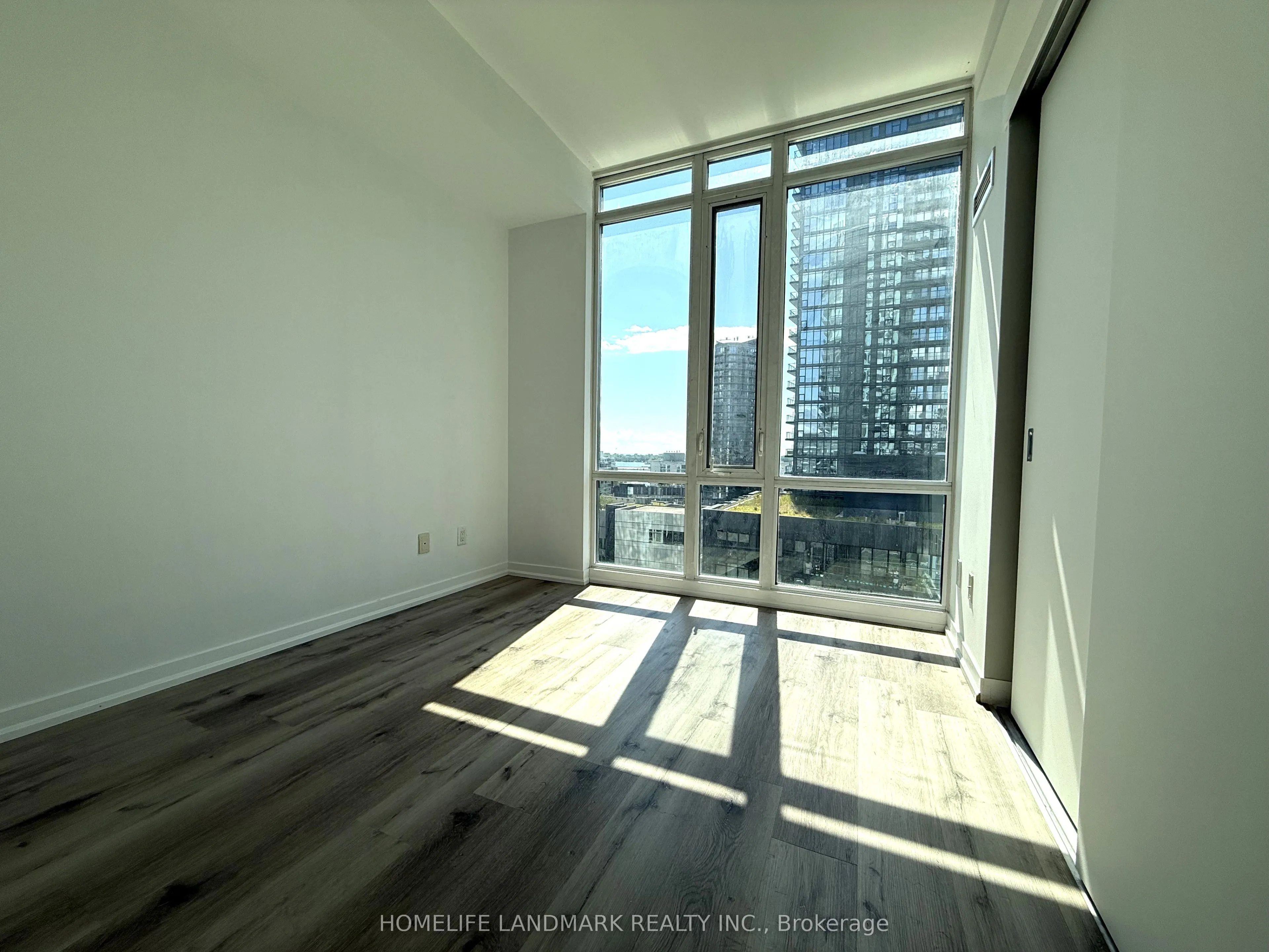 170 Fort York Boulevard, #1110